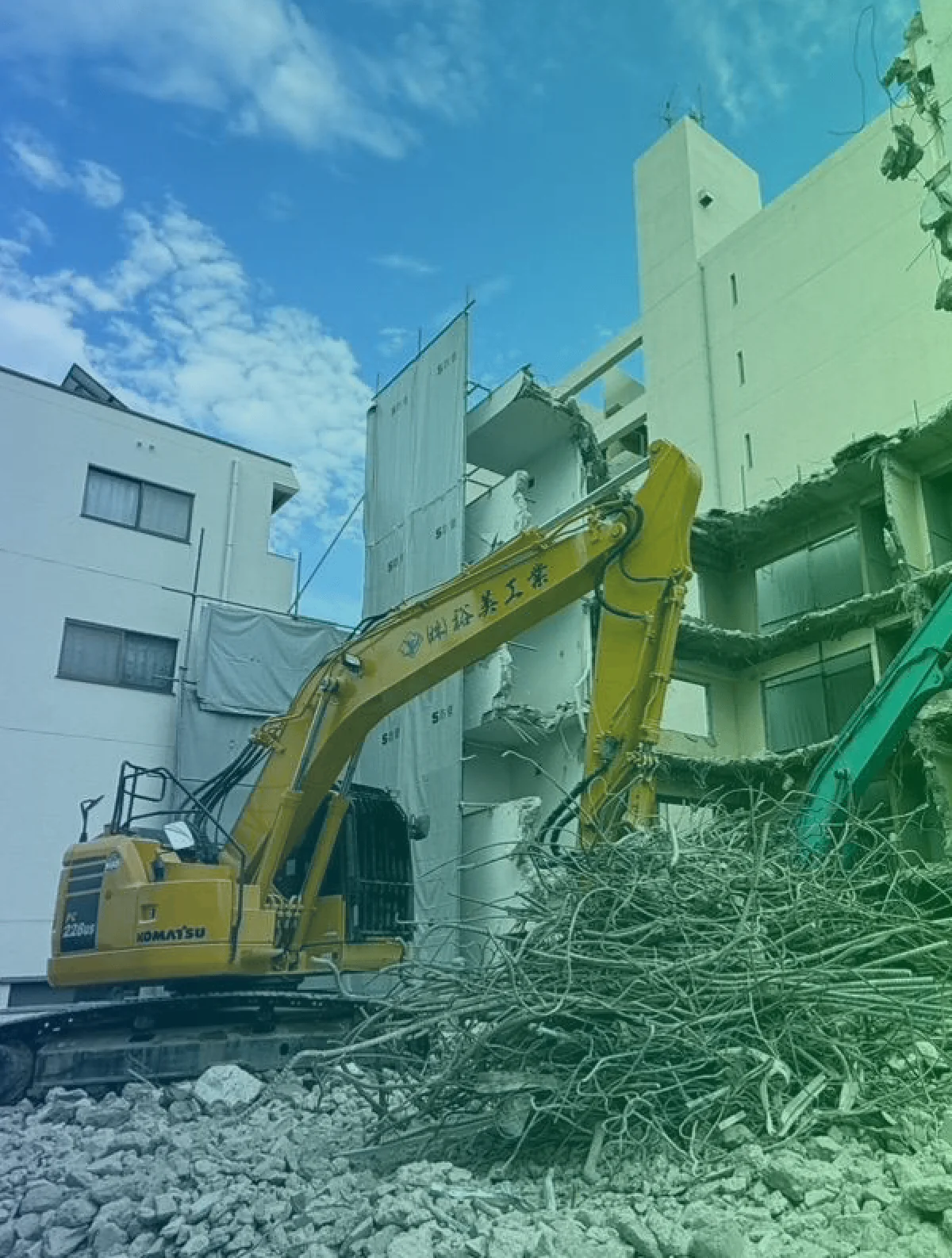 ビルの解体工事