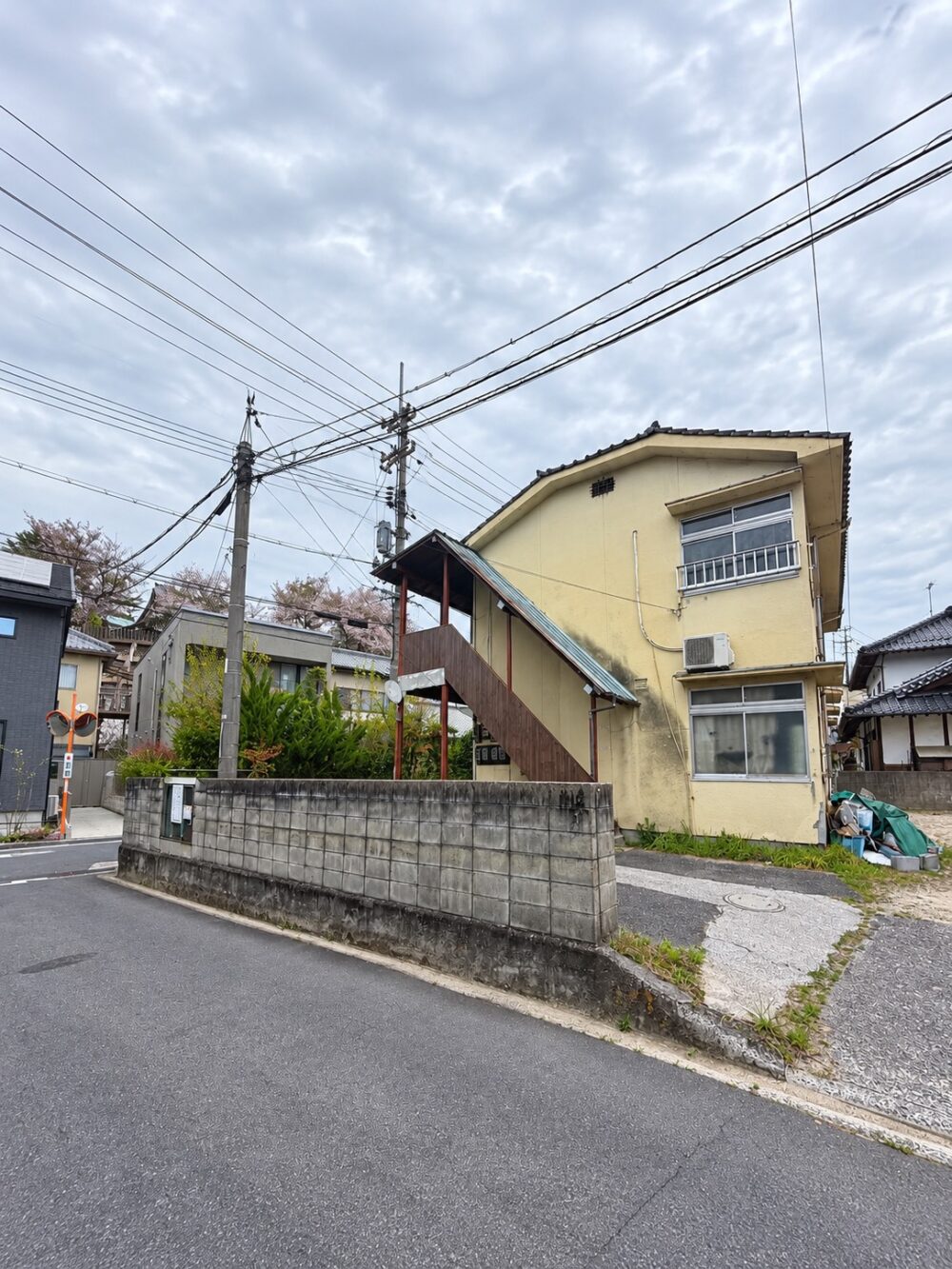 廿日市木造2階建てアパート住宅解体工事 41坪 解体前