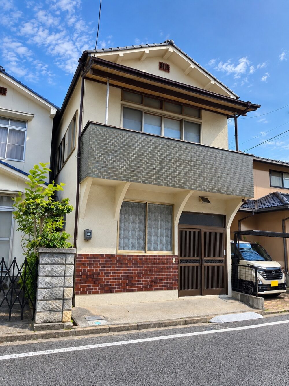 廿日市市木造2階建て解体工事 27坪 解体前